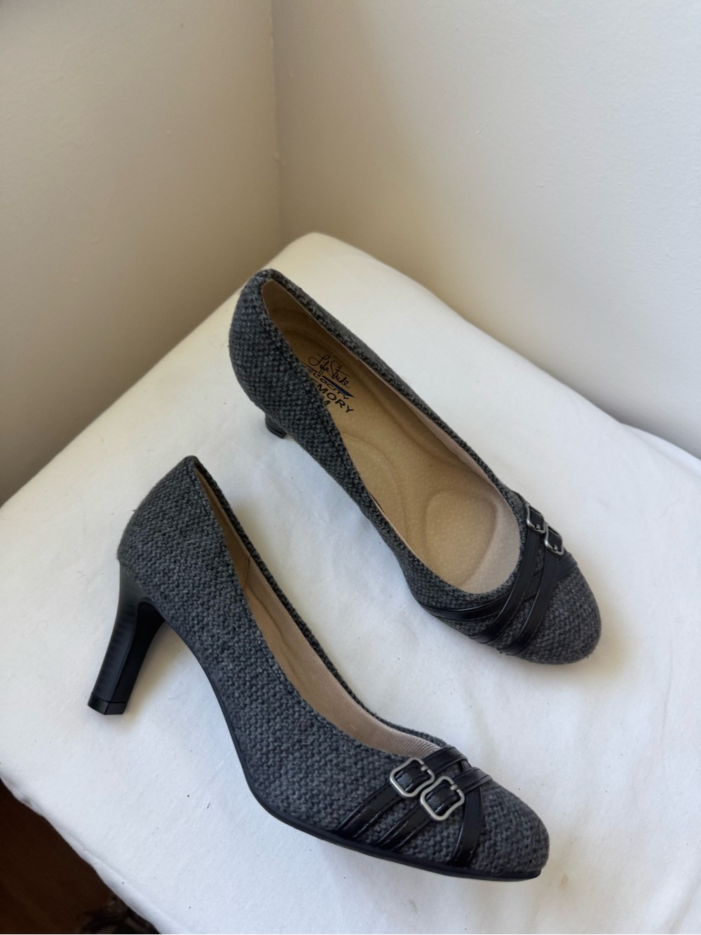 Y2K Life Stride Gray Tweed Kitten Heels Double Buckle Office Chic Y2K Pumps 7